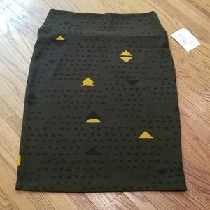 NWT Large Lularoe Cassie Skirt